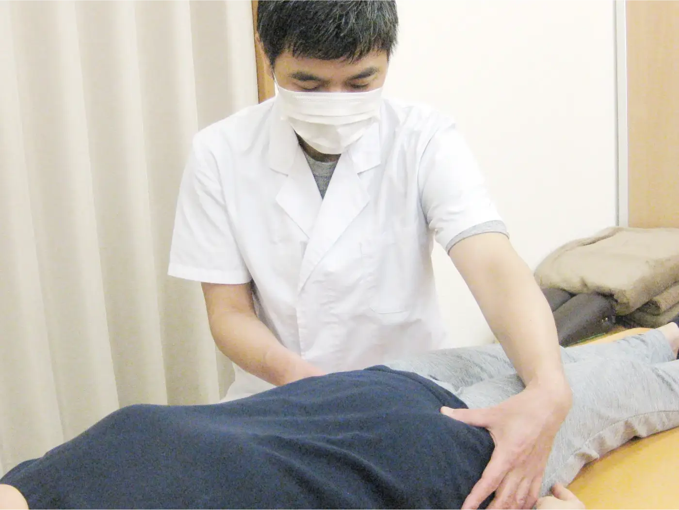 首と骨盤のチェック